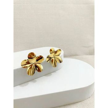 Brinco flor com pétalas arredondadas banhado em ouro 18k