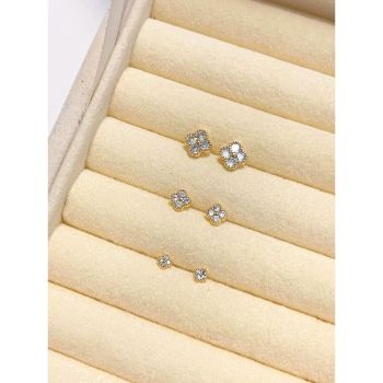 Trio de brinco trevo com pingos de zircônias banhado em ouro 18k