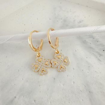 ARGOLA COM PINGENTE TREVO CRAVEJADO