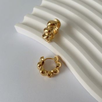 Argola de gomos folheada a ouro 18k