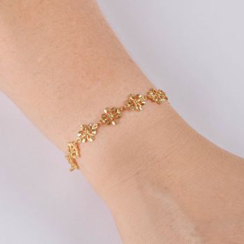Pulseira Banho de Ouro 18K com Chapinha de Flor Vazado Trabalhado (18cm)